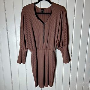 Libian Dress In Light Pink Color With Zipper And Ripped Material